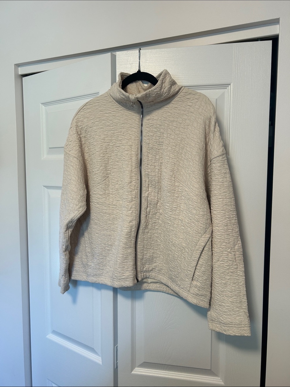 lululemon athletica Cream Quilted Full-Zip Jacket